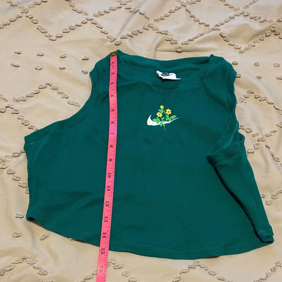 Nike Teal Crop Top with Floral Accent - Picture 4 of 6